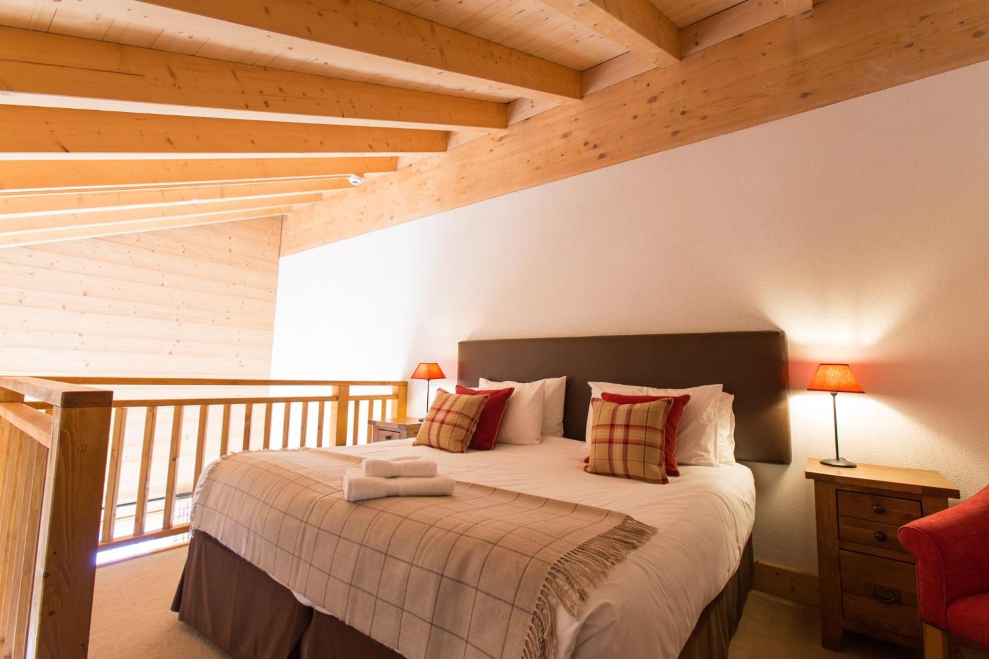Mountain Lodge, Ле-Крозе Экстерьер фото